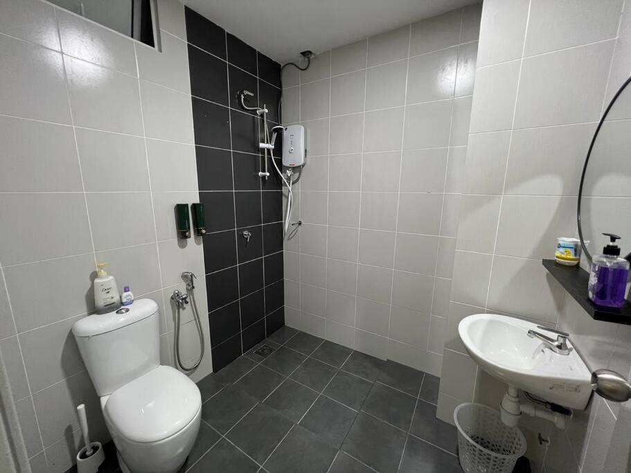Dhia Raisha Homestay Kuala Terengganu Zewnętrze zdjęcie